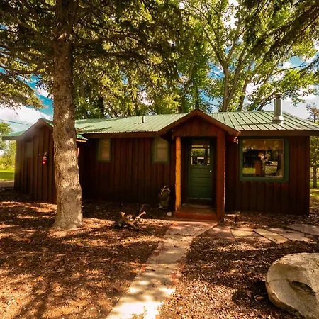 Chinook Winds Lodge-3